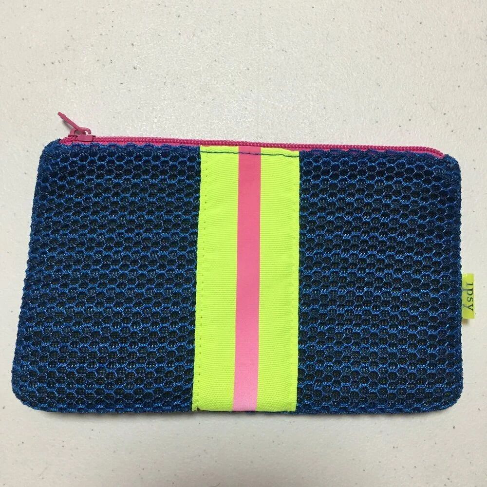 Lot of 7 - 2018 Ipsy Glam Bags - BAGS ONLY